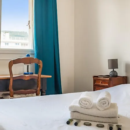 Charming 2br With Splendid Seaview - - Welkeys Toulon